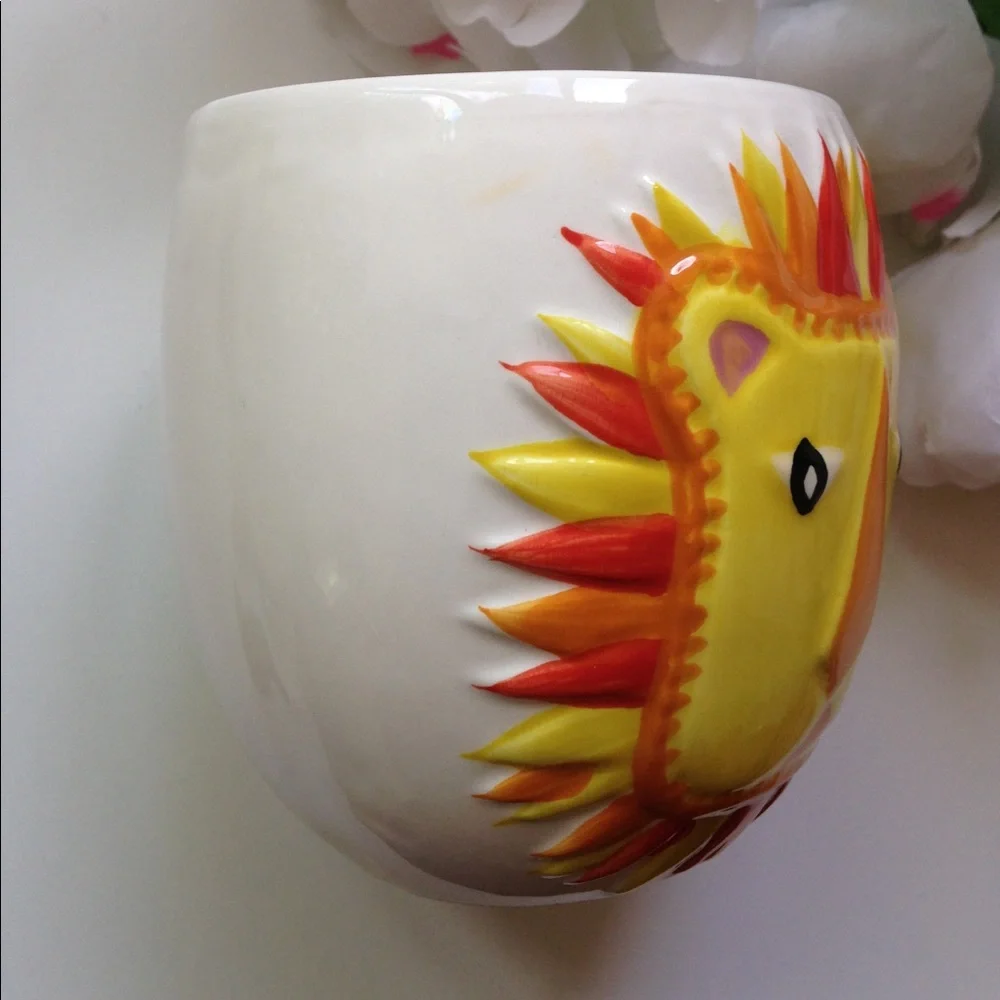 Gibson Home Ceramic Lion Mug - Picture 7 of 8